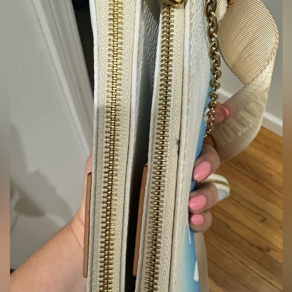 Louis Vuitton By The Pool  multi pouchette 😍 - Picture 9 of 12